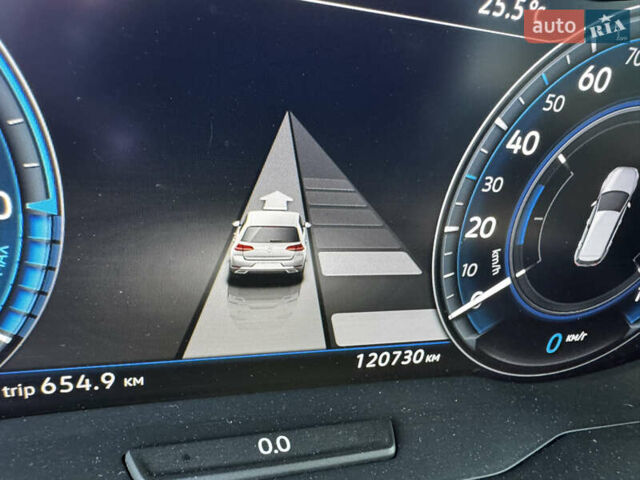 Черный Фольксваген e-Golf, объемом двигателя 0 л и пробегом 125 тыс. км за 16000 $, фото 37 на Automoto.ua