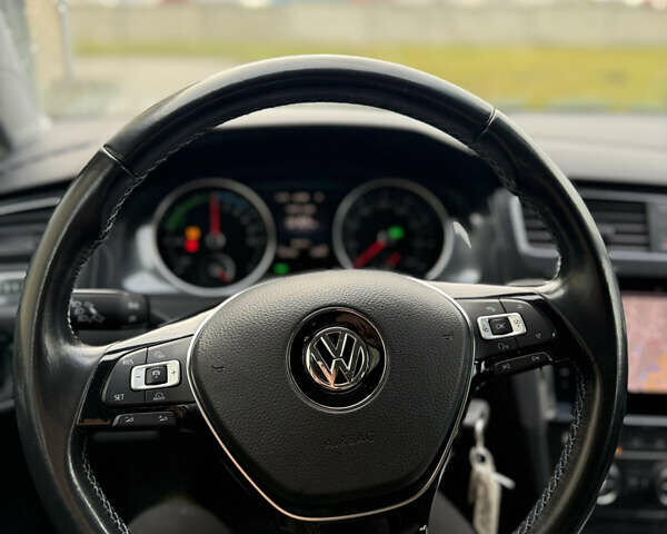 Чорний Фольксваген e-Golf, об'ємом двигуна 0 л та пробігом 119 тис. км за 10500 $, фото 12 на Automoto.ua