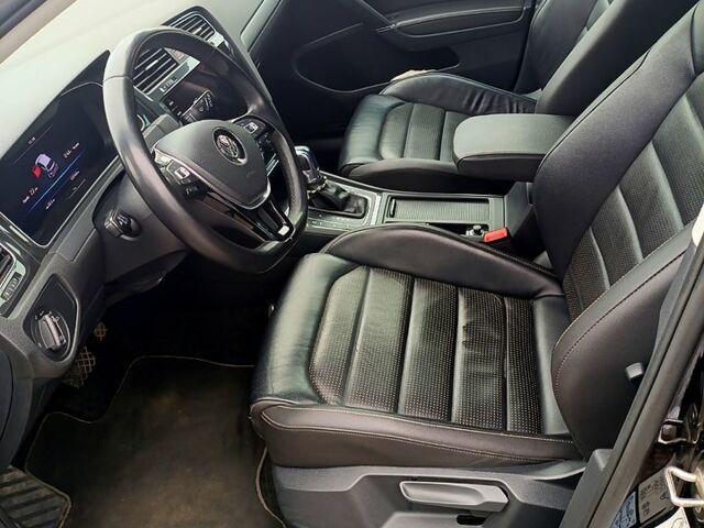 Чорний Фольксваген e-Golf, об'ємом двигуна 0 л та пробігом 120 тис. км за 16500 $, фото 3 на Automoto.ua