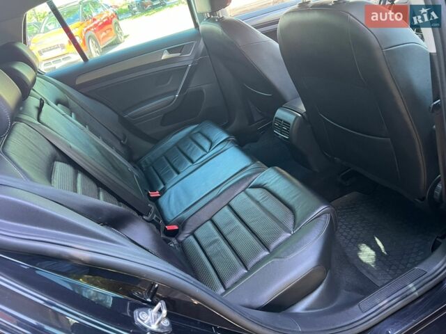 Чорний Фольксваген e-Golf, об'ємом двигуна 0 л та пробігом 120 тис. км за 12400 $, фото 22 на Automoto.ua