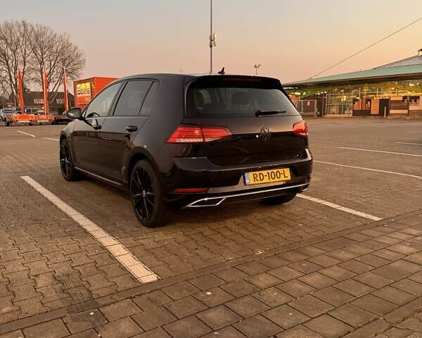 Чорний Фольксваген e-Golf, об'ємом двигуна 0 л та пробігом 166 тис. км за 14597 $, фото 3 на Automoto.ua