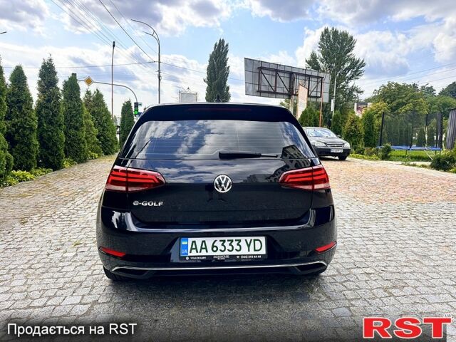 Черный Фольксваген e-Golf, объемом двигателя 0 л и пробегом 80 тыс. км за 12900 $, фото 2 на Automoto.ua