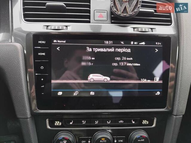 Чорний Фольксваген e-Golf, об'ємом двигуна 0 л та пробігом 77 тис. км за 12900 $, фото 47 на Automoto.ua