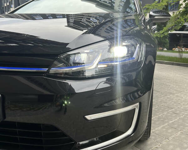 Черный Фольксваген e-Golf, объемом двигателя 0 л и пробегом 142 тыс. км за 13200 $, фото 8 на Automoto.ua