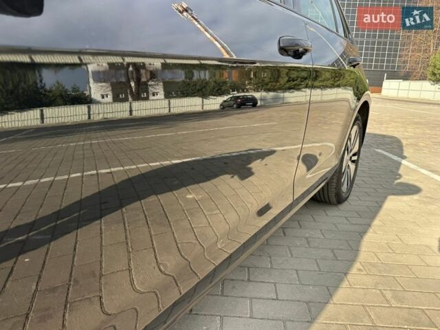 Чорний Фольксваген e-Golf, об'ємом двигуна 0 л та пробігом 133 тис. км за 12150 $, фото 42 на Automoto.ua