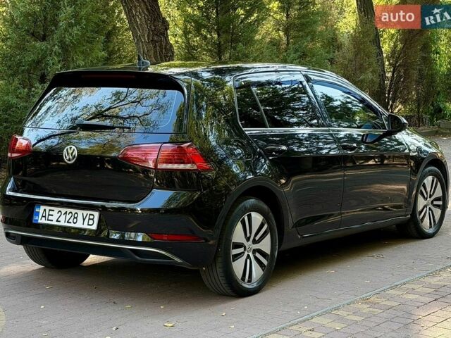 Чорний Фольксваген e-Golf, об'ємом двигуна 0 л та пробігом 135 тис. км за 11700 $, фото 8 на Automoto.ua