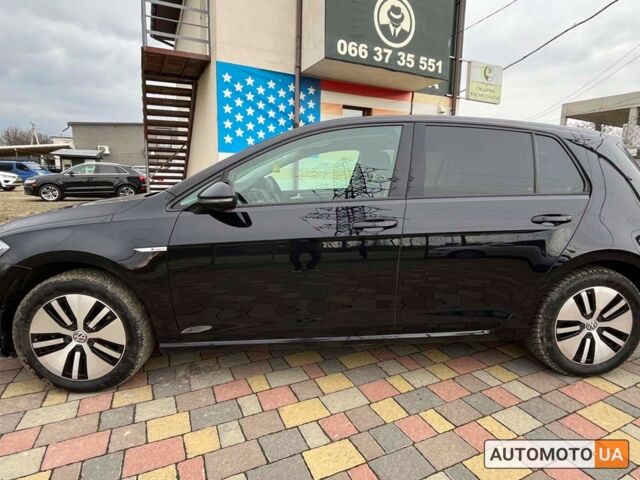 Черный Фольксваген e-Golf, объемом двигателя 36 л и пробегом 41 тыс. км за 14000 $, фото 3 на Automoto.ua