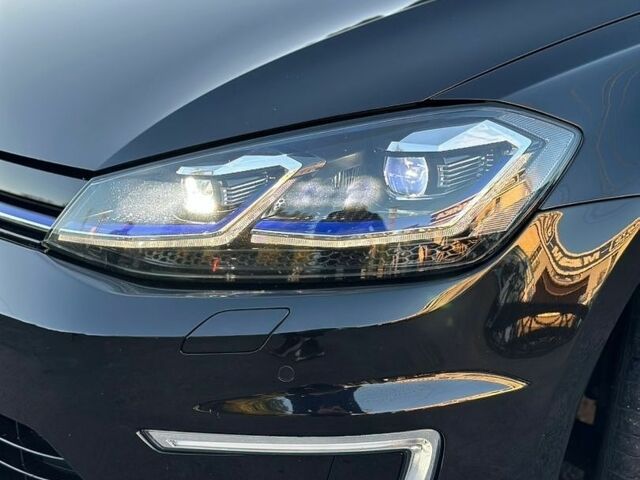 Чорний Фольксваген e-Golf, об'ємом двигуна 0 л та пробігом 196 тис. км за 11400 $, фото 29 на Automoto.ua