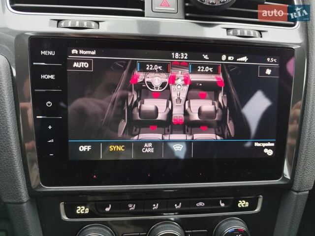 Чорний Фольксваген e-Golf, об'ємом двигуна 0 л та пробігом 77 тис. км за 12900 $, фото 50 на Automoto.ua