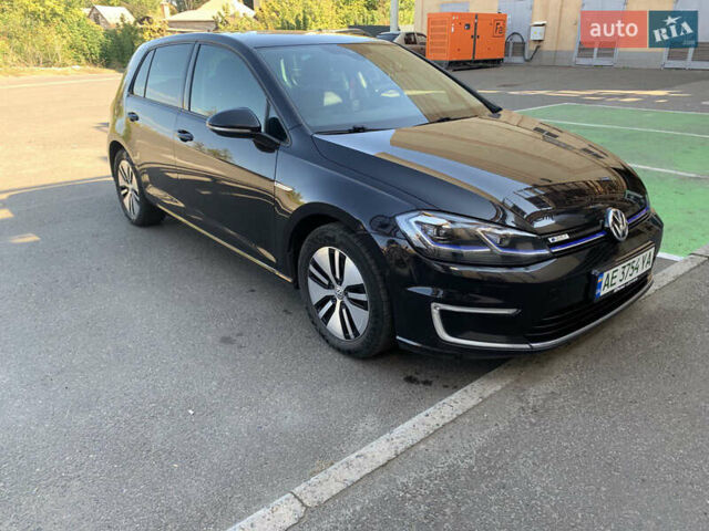 Черный Фольксваген e-Golf, объемом двигателя 0 л и пробегом 148 тыс. км за 13400 $, фото 2 на Automoto.ua