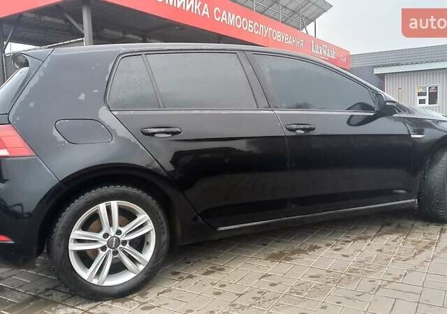 Черный Фольксваген e-Golf, объемом двигателя 0 л и пробегом 190 тыс. км за 12700 $, фото 3 на Automoto.ua