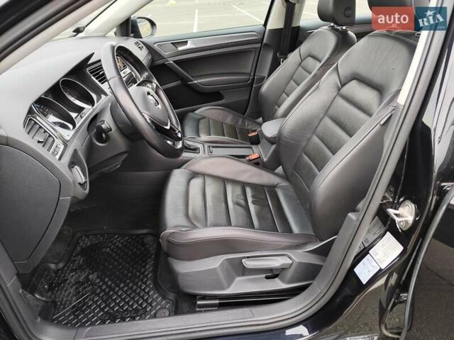 Чорний Фольксваген e-Golf, об'ємом двигуна 0 л та пробігом 77 тис. км за 12900 $, фото 22 на Automoto.ua