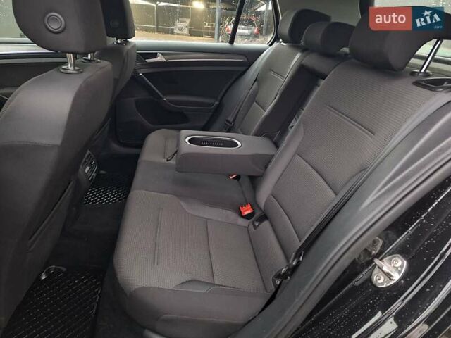 Чорний Фольксваген e-Golf, об'ємом двигуна 0 л та пробігом 140 тис. км за 11800 $, фото 14 на Automoto.ua