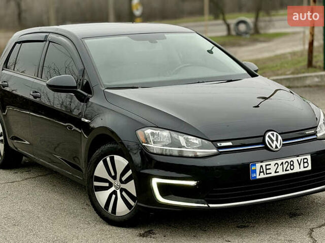 Черный Фольксваген e-Golf, объемом двигателя 0 л и пробегом 135 тыс. км за 11900 $, фото 5 на Automoto.ua