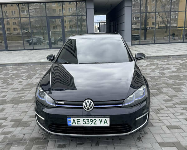 Чорний Фольксваген e-Golf, об'ємом двигуна 0 л та пробігом 156 тис. км за 11000 $, фото 11 на Automoto.ua