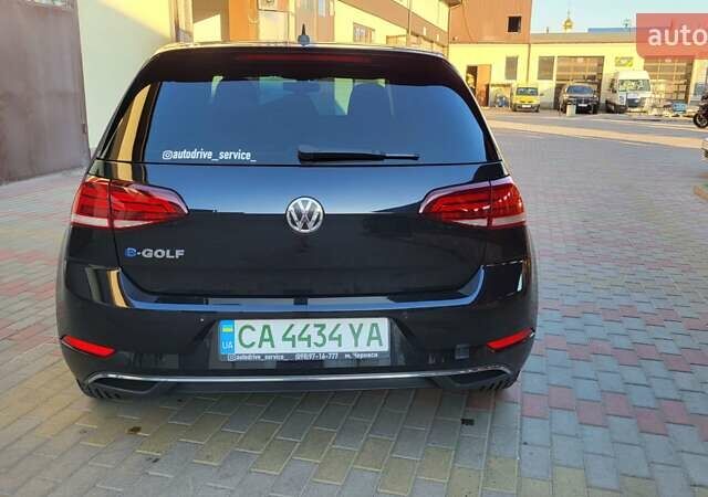 Чорний Фольксваген e-Golf, об'ємом двигуна 0 л та пробігом 141 тис. км за 12600 $, фото 6 на Automoto.ua
