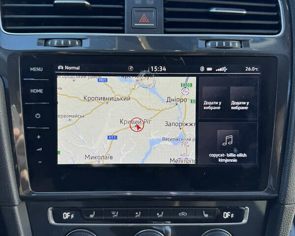 Черный Фольксваген e-Golf, объемом двигателя 0 л и пробегом 69 тыс. км за 13399 $, фото 7 на Automoto.ua