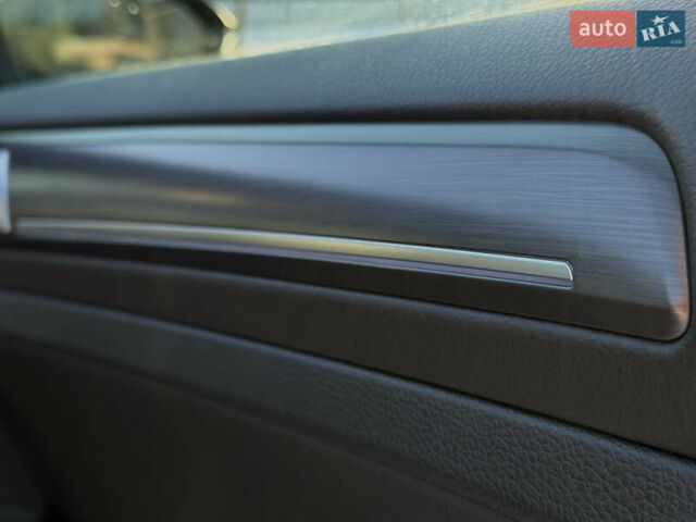 Черный Фольксваген e-Golf, объемом двигателя 0 л и пробегом 114 тыс. км за 12750 $, фото 24 на Automoto.ua