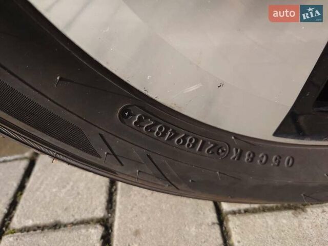 Черный Фольксваген e-Golf, объемом двигателя 0 л и пробегом 158 тыс. км за 12300 $, фото 24 на Automoto.ua