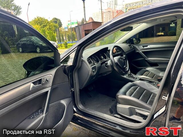 Черный Фольксваген e-Golf, объемом двигателя 0 л и пробегом 80 тыс. км за 12900 $, фото 7 на Automoto.ua