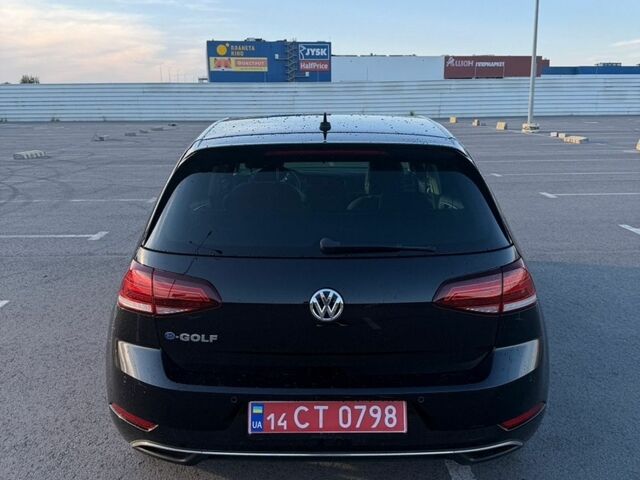 Чорний Фольксваген e-Golf, об'ємом двигуна 0 л та пробігом 137 тис. км за 13200 $, фото 7 на Automoto.ua