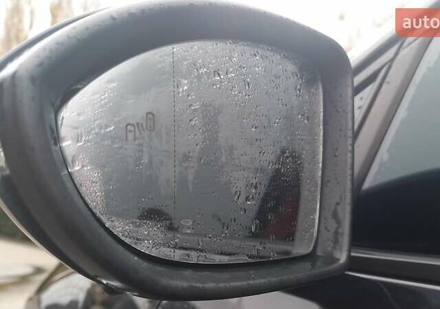 Черный Фольксваген e-Golf, объемом двигателя 0 л и пробегом 190 тыс. км за 12700 $, фото 9 на Automoto.ua