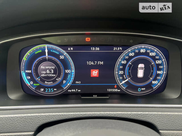 Черный Фольксваген e-Golf, объемом двигателя 0 л и пробегом 142 тыс. км за 13200 $, фото 30 на Automoto.ua