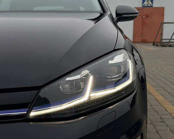 Чорний Фольксваген e-Golf, об'ємом двигуна 0 л та пробігом 141 тис. км за 15000 $, фото 7 на Automoto.ua