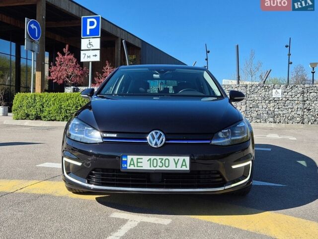Чорний Фольксваген e-Golf, об'ємом двигуна 0 л та пробігом 166 тис. км за 14999 $, фото 9 на Automoto.ua