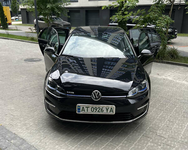 Черный Фольксваген e-Golf, объемом двигателя 0 л и пробегом 142 тыс. км за 13200 $, фото 20 на Automoto.ua