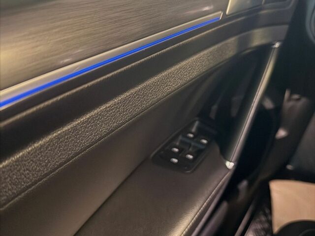 Чорний Фольксваген e-Golf, об'ємом двигуна 0 л та пробігом 137 тис. км за 13200 $, фото 34 на Automoto.ua