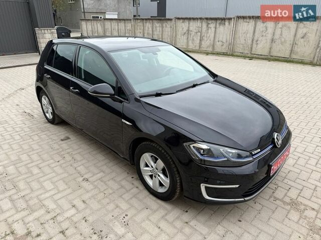 Черный Фольксваген e-Golf, объемом двигателя 0 л и пробегом 129 тыс. км за 12200 $, фото 4 на Automoto.ua