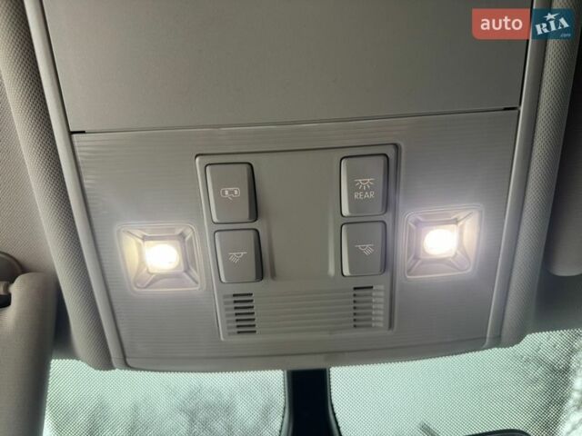 Чорний Фольксваген e-Golf, об'ємом двигуна 0 л та пробігом 122 тис. км за 9600 $, фото 19 на Automoto.ua