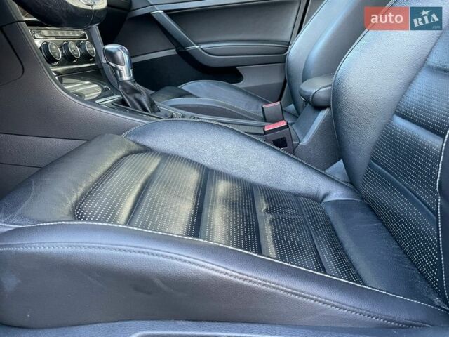 Чорний Фольксваген e-Golf, об'ємом двигуна 0 л та пробігом 146 тис. км за 13200 $, фото 28 на Automoto.ua