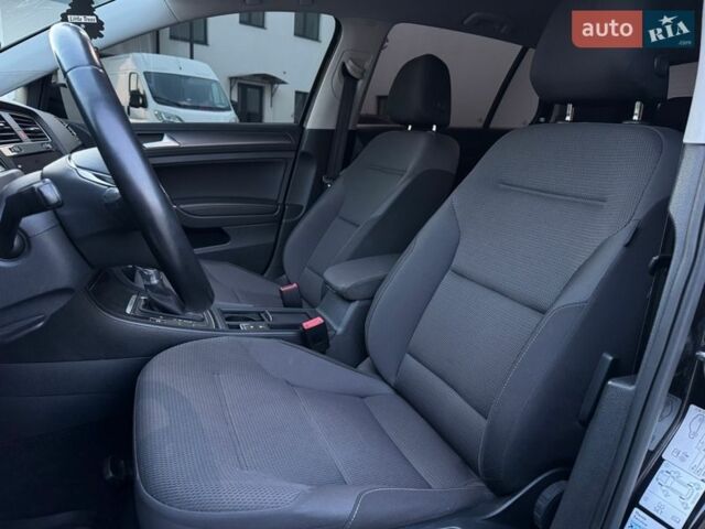 Черный Фольксваген e-Golf, объемом двигателя 0 л и пробегом 130 тыс. км за 10900 $, фото 15 на Automoto.ua