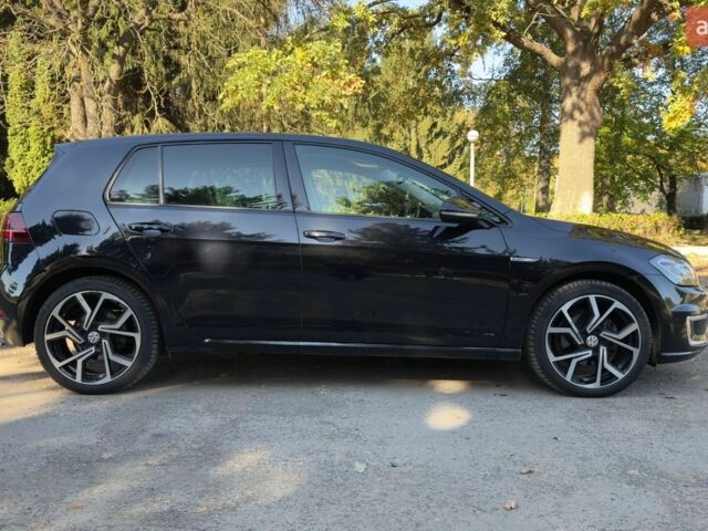 Чорний Фольксваген e-Golf, об'ємом двигуна 0 л та пробігом 160 тис. км за 13400 $, фото 19 на Automoto.ua