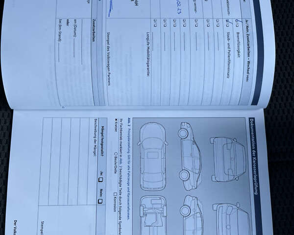 Чорний Фольксваген e-Golf, об'ємом двигуна 0 л та пробігом 51 тис. км за 13700 $, фото 33 на Automoto.ua