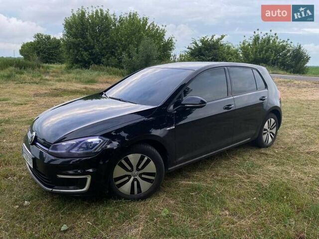 Черный Фольксваген e-Golf, объемом двигателя 0 л и пробегом 224 тыс. км за 12000 $, фото 6 на Automoto.ua