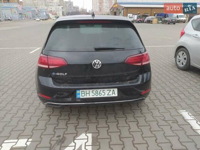 Черный Фольксваген e-Golf, объемом двигателя 0 л и пробегом 217 тыс. км за 11500 $, фото 3 на Automoto.ua