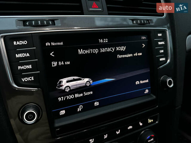 Черный Фольксваген e-Golf, объемом двигателя 0 л и пробегом 91 тыс. км за 8900 $, фото 27 на Automoto.ua