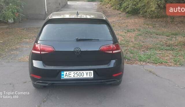 Черный Фольксваген e-Golf, объемом двигателя 0 л и пробегом 166 тыс. км за 12700 $, фото 6 на Automoto.ua