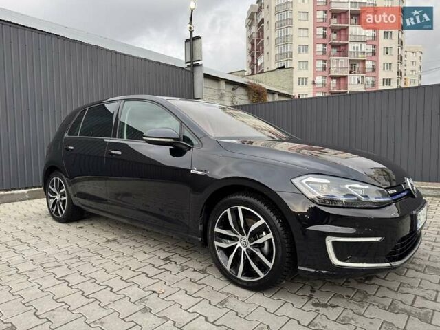 Черный Фольксваген e-Golf, объемом двигателя 0 л и пробегом 159 тыс. км за 14600 $, фото 8 на Automoto.ua