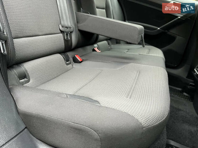 Чорний Фольксваген e-Golf, об'ємом двигуна 0 л та пробігом 109 тис. км за 12250 $, фото 32 на Automoto.ua