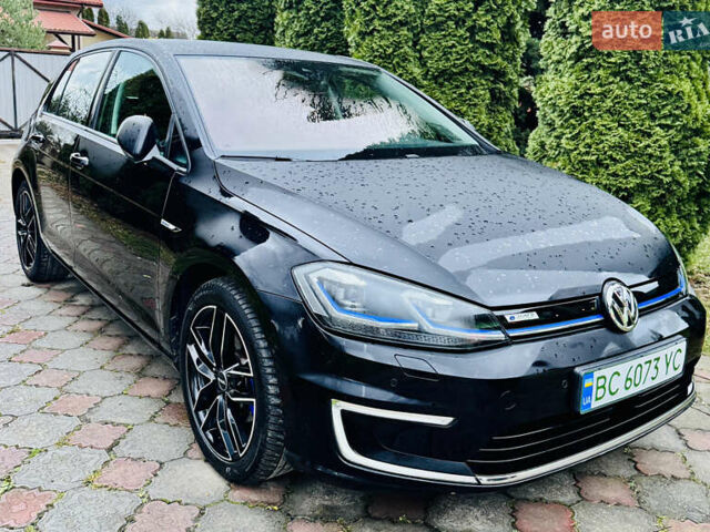 Черный Фольксваген e-Golf, объемом двигателя 0 л и пробегом 133 тыс. км за 16199 $, фото 62 на Automoto.ua
