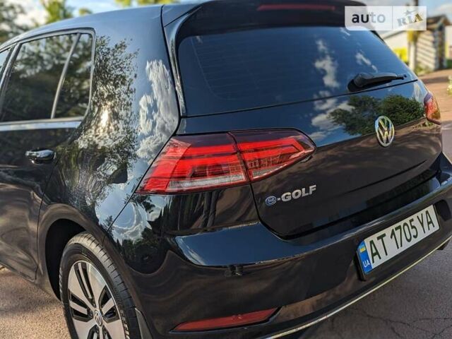 Черный Фольксваген e-Golf, объемом двигателя 0 л и пробегом 79 тыс. км за 15300 $, фото 27 на Automoto.ua