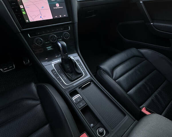 Черный Фольксваген e-Golf, объемом двигателя 0 л и пробегом 170 тыс. км за 14500 $, фото 16 на Automoto.ua