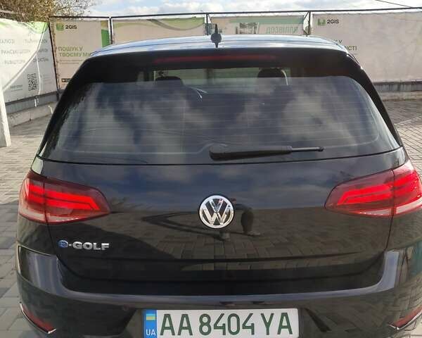 Черный Фольксваген e-Golf, объемом двигателя 0 л и пробегом 133 тыс. км за 14900 $, фото 32 на Automoto.ua