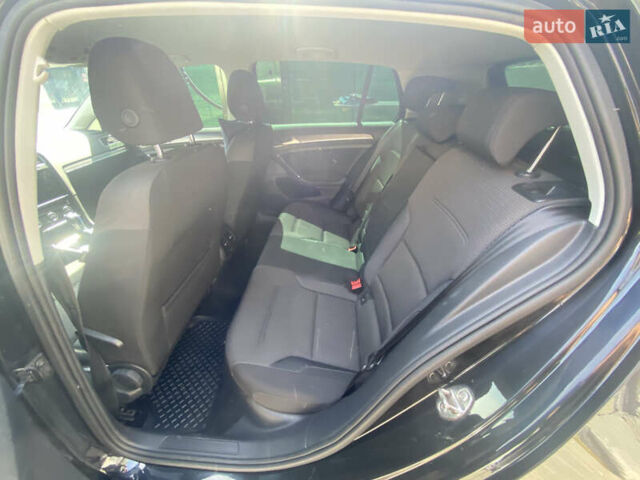 Черный Фольксваген e-Golf, объемом двигателя 0 л и пробегом 242 тыс. км за 12500 $, фото 11 на Automoto.ua