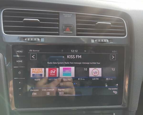 Черный Фольксваген e-Golf, объемом двигателя 0 л и пробегом 133 тыс. км за 14900 $, фото 26 на Automoto.ua