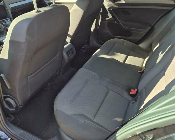 Чорний Фольксваген e-Golf, об'ємом двигуна 0 л та пробігом 121 тис. км за 13900 $, фото 10 на Automoto.ua